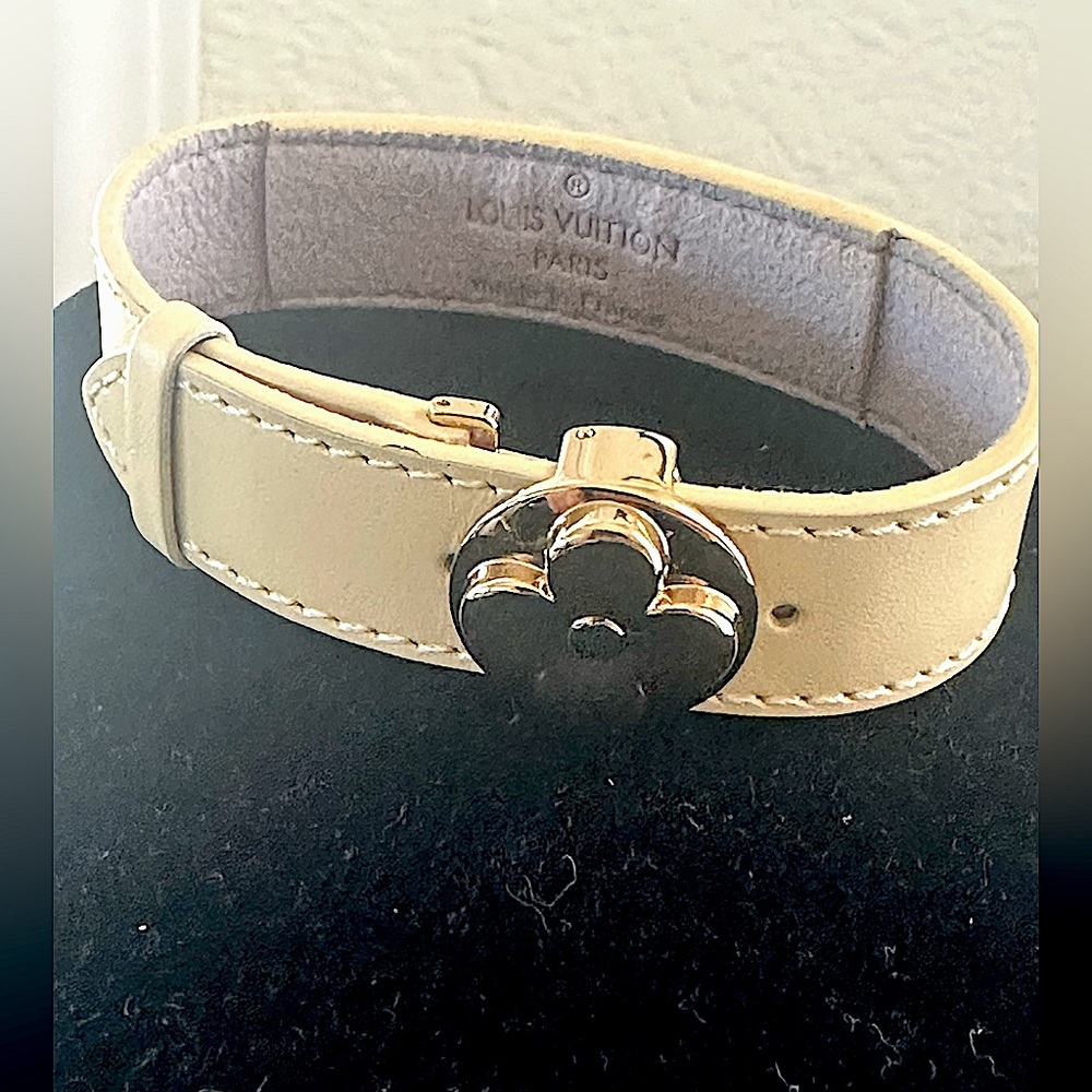 Louis Vuitton Good Luck Leather Bracelet
